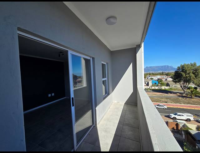 1 BEDROOM APARTMENT TO LET IN TABLE VIEW
